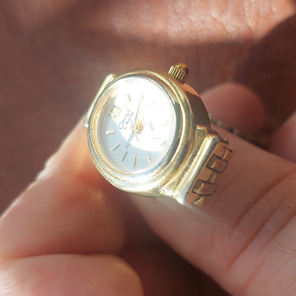 Bulova Gold Women's Watch - Picture 2 of 13